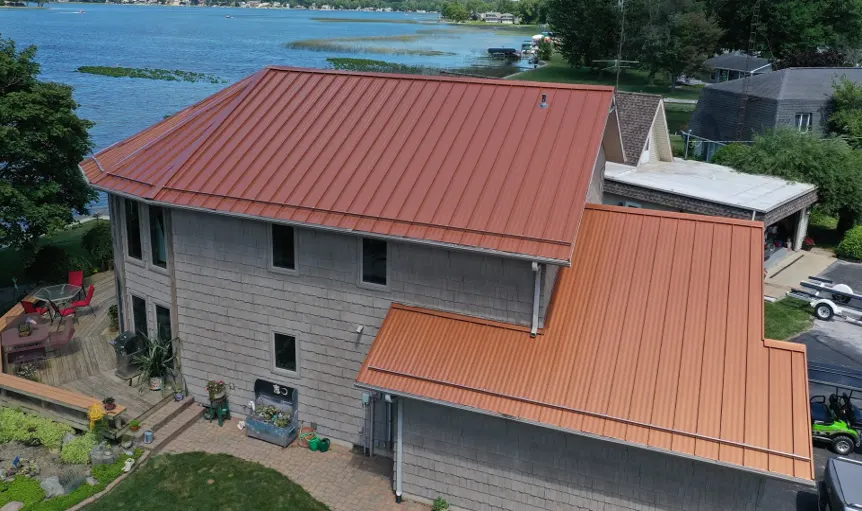 Manufacturer-certified roof installation in Versailles